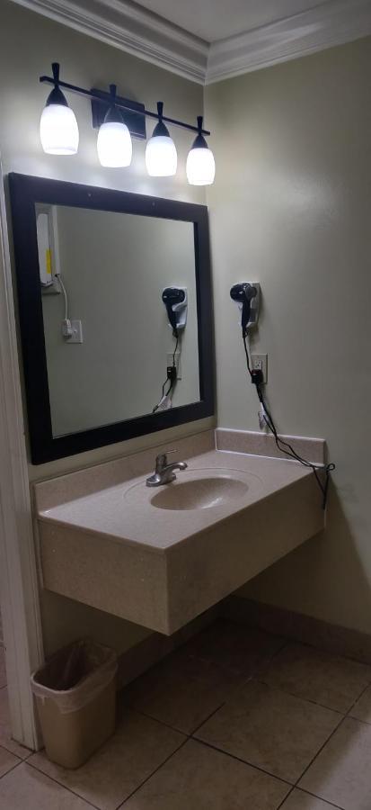 Friendship Motor Motel Los Angeles