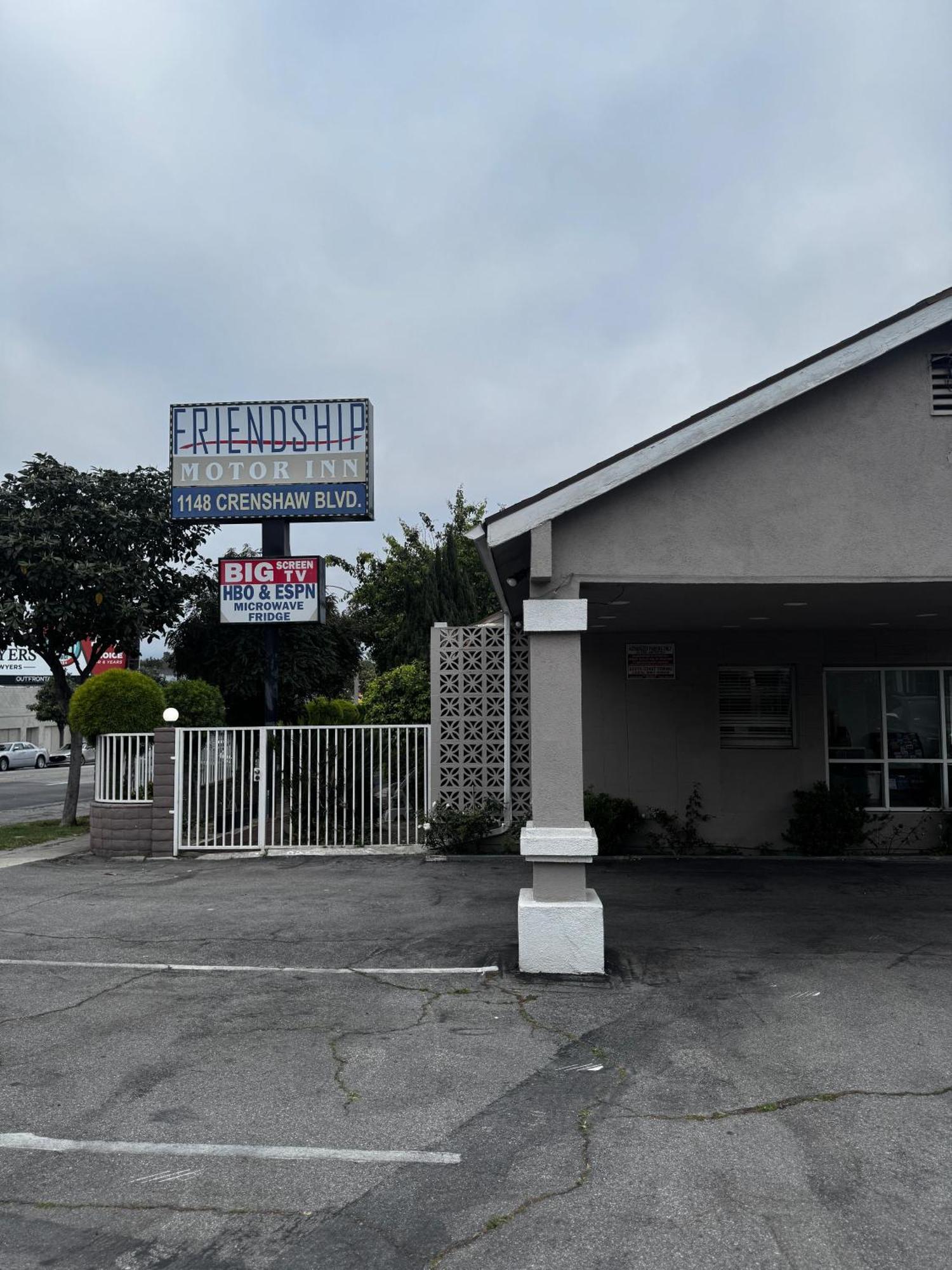 Friendship Motor 2* Los Angeles