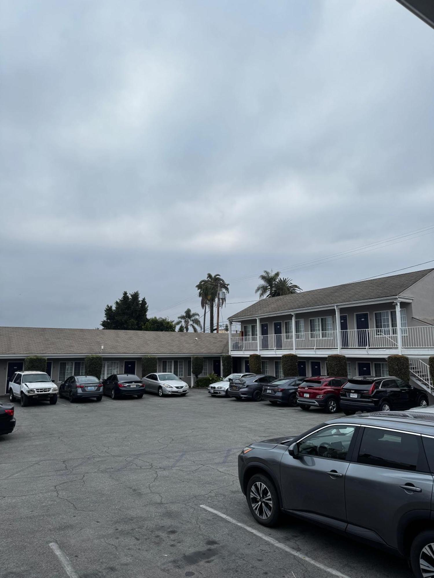 Friendship Motor Motel